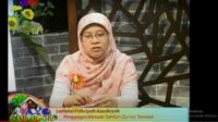 Potret Ela saat mempraktikkan metode tematik di salah satu stasiun TV. (ist) - Berkat Tahfiz Qur'an Tematik, Lailatul Fithriyah Wakili Jatim di PAI Award