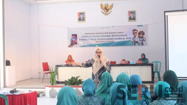 Tim PKRS RSUD Jombang Gelar Edukasi Kesehatan dan Sosialisasi Mobile JKN