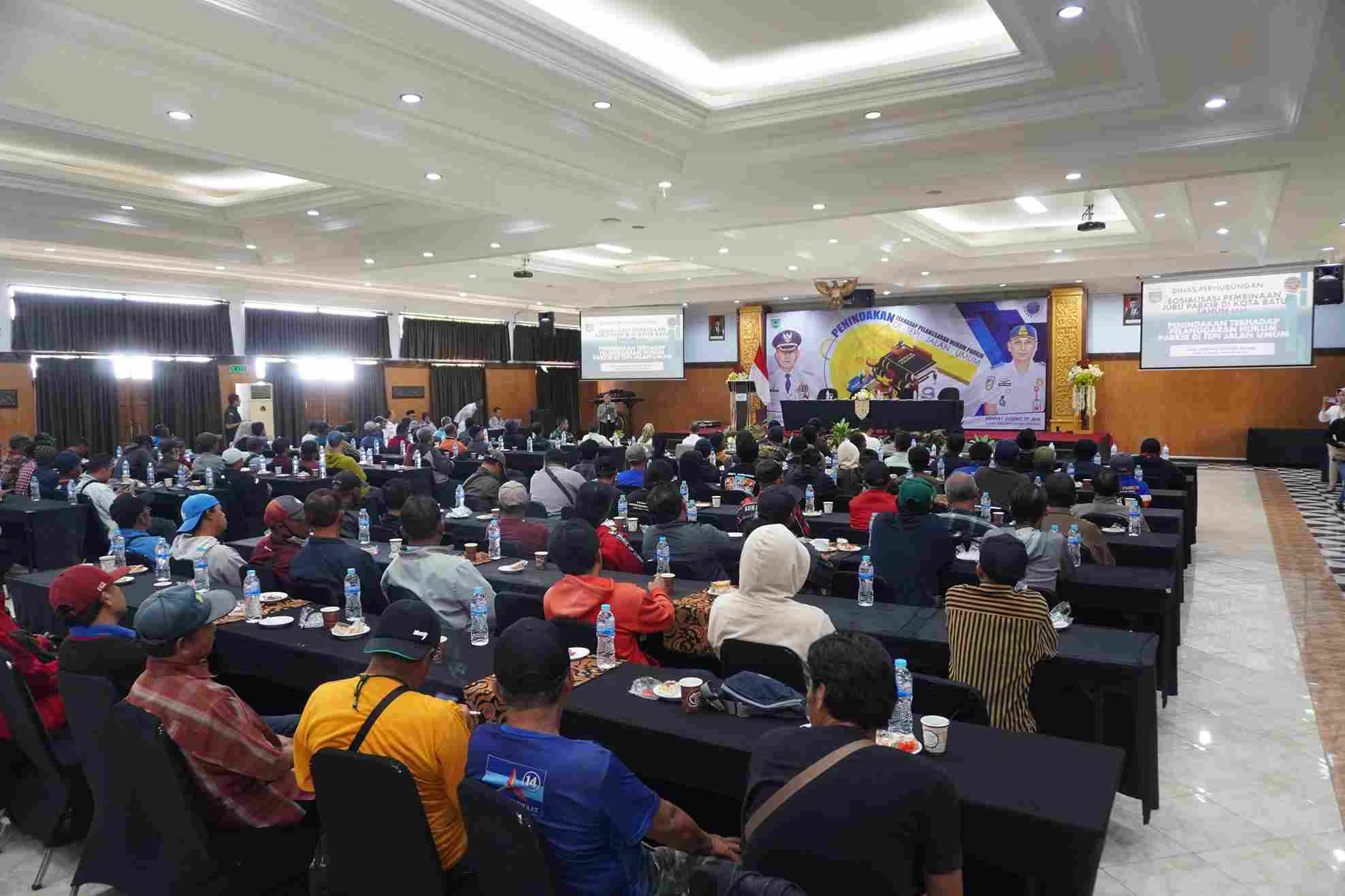 Jukir se-Batu Mendapat Pembinaan Pasca Target Retribusi Parkir Tidak Tercapai