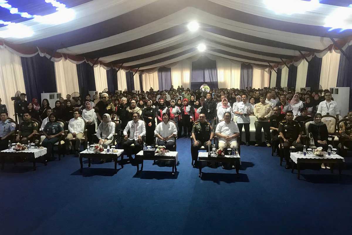 Deputi Senior Gubernur Bank Indonesia bersama Pj Wali Kota Malang, Dandim 0833 dan peserta Festival Bromo. (afi) - Pj Wali Kota Malang Ajak Masyarakat Perkuat Nasionalisme Melalui Cinta Bangga Paham Rupiah