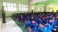 Danramil Lowokwaru Tanamkan Semangat Kebangsaan Siswa SMAN 7 Kota Malang