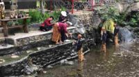 Selain Melestarikan Budaya, Kirab 1001 Tumpeng Juga Menjadi Daya Tarik Wisata Tanaka Waterfall