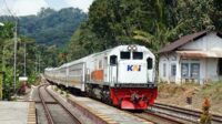Kereta Api Blambangan Ekspres perpanjang rute ke Jakarta. (Seru.co.id/amb) - PT KAI Daop 9 Jember Resmi Perpanjang Rute KA Blambangan Ekspres ke Jakarta