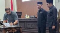Penandatangan Nota Kesepakatan Perubahan KUA PPAS Tahun Anggaran 2024. (ist) - DPRD Batu Sampaikan Pendapat Tentang Rancangan KUPA dan PPAS-P APBD Batu 2024