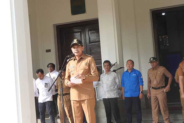 Pj Wali Kota Malang berharap CSR bisa mendukung pembelajaran sekolah. (afi) - Pj Wali Kota Malang Berharap CSR Dapat Mendukung Program Pendidikan