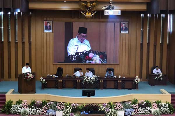 Rapat paripurna di DPRD Kabupaten Malang. (Seru.co.id/wul) - DPRD Minta Pemkab Malang Bahas Terkait Tanah Hibah untuk UB