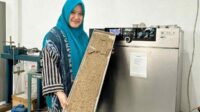 Dosen UB Kembangkan Pita Mulsa Organik Cegah Pertumbuhan Gulma dan Evaporasi di NTT