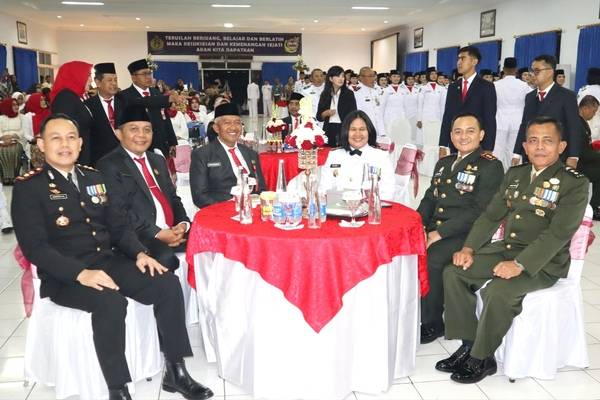 Dandim 0833 Hadiri Resepsi Malam Kenegaraan Paskibraka Kota Malang