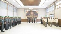 Danrem 083/Bdj pimpin Tradisi Pelepasan Warga Korem 083/Bdj. (penrem083) - Danrem 083/Bdj Pimpin Tradisi Pelepasan Warga Korem 083/Bdj