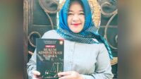 Dr Rita Kartina Rilis Buku Ajar Hukum Administrasi Negara