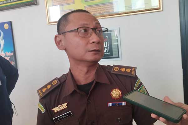 Kasi Pidsus Kejaksaan Negeri Pamekasan, Ginung Pratidina. (Seru.co.id/udi) - Anggota DPRD Pamekasan Terlibat Korupsi Pokmas, Kejari Pamekasan: Tersangka Tunggu Pilkada Selesai