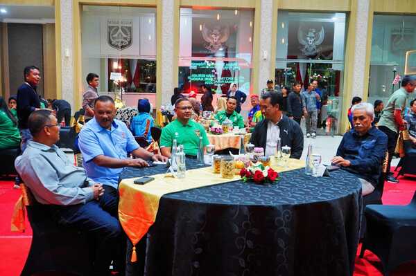 Pemkot Batu Lepas Atlet PON XXI Kota Batu Lewat Acara Perjamuan Makan