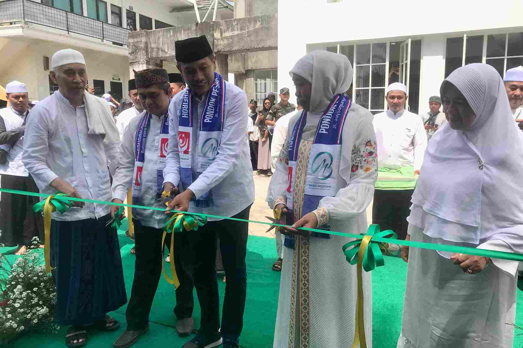 Resmikan Masjid Bahrul Maghfiroh, Pj Wali Kota Malang Berharap Bermanfaat untuk Kemaslahatan Umat