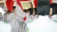 Pengukuhan Tim Paskibraka oleh Penjabat Bupati Pamekasan. (SERU.co.id /udi) - Penjabat Bupati Pamekasan Kukuhkan 74 Paskibraka HUT ke-79 RI