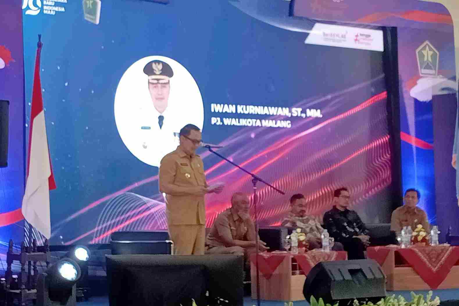Wujudkan Budaya Kerja BerAKHLAK, Pj Wali Kota Malang Gelar Penguatan Netralitas dan Anti Korupsi ASN
