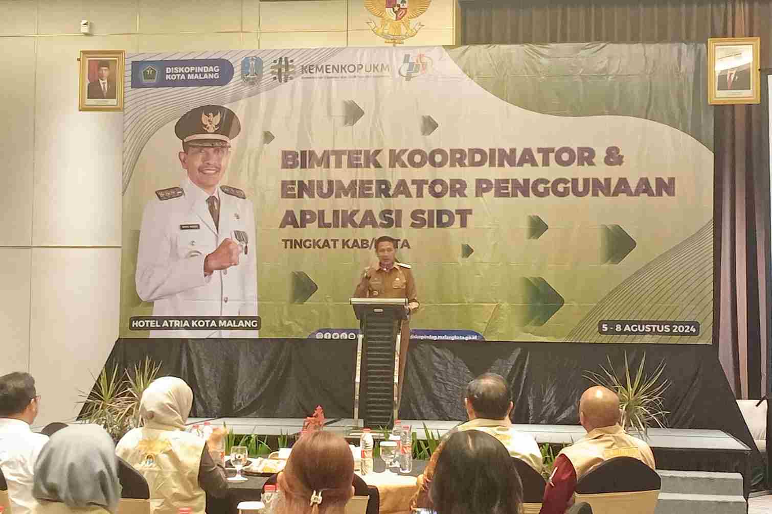 Pj Wali Kota Malang Buka Bimtek Penggunaan Aplikasi SIDT Menuju UMKM Mandiri dan Naik Kelas