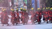 Ribuan penari dari berbagai daerah antara lain Sumatera hingga Bali mengikuti SEF Tahun 2024. (Seru.co.id/aza) - Ribuan Penari dari Berbagai Daerah Ikuti Situbondo Ethnic Festival 2024