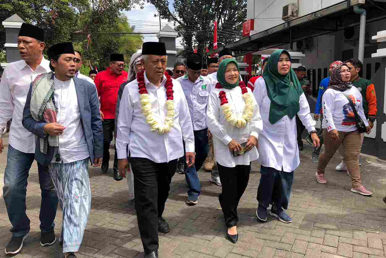 SaLaf Mendaftar ke KPU Kabupaten Malang Diantar 11 Partai Pendukung dan Pengusung