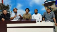 Sam Heri Cahyono-Rizky Boncell dalam gelar jumpa pers. (rhd) - Bapaslon Independen Heri Cahyono-Rizky Boncell Memutuskan Berakhir, Begini Alasannya