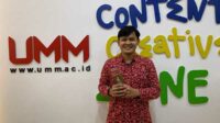 Staff Humas UMM, Hassanalwildan Ahmad Zain. (ist) - Membanggakan! UMM Raih Anugerah Insan Humas Terpopuler Jatim