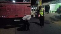 TKP kejadian bocah 12 tahun di Turen alami kecelakaan tabrak belakang hingga tewas. (ist) - Bocah 12 Tahun di Turen Tewas Setelah Tabrak Truk Terparkir di Pinggir Jalan