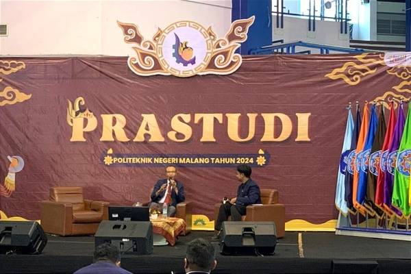 Usai LDK, Maba Polinema Mengikuti PKKMB