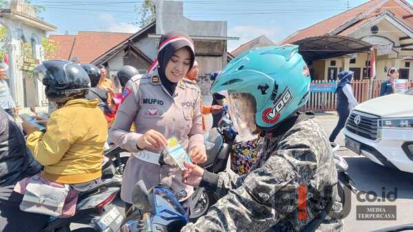Korban Laka Capai 20 Orang, KAI Daop 9 dan Satlantas Polres Jember Sosialisasi Keselamatan Perlintasan