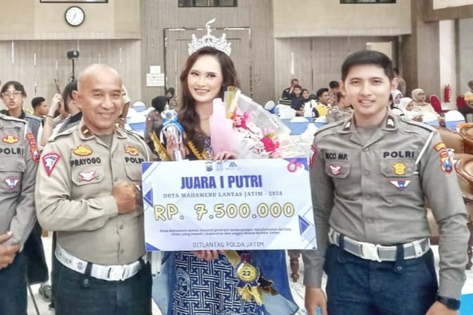 Aprilly Natania Tanojo Sabet Gelar Juara 1 Duta Mahameru Lantas Putri Polda Jatim 2024