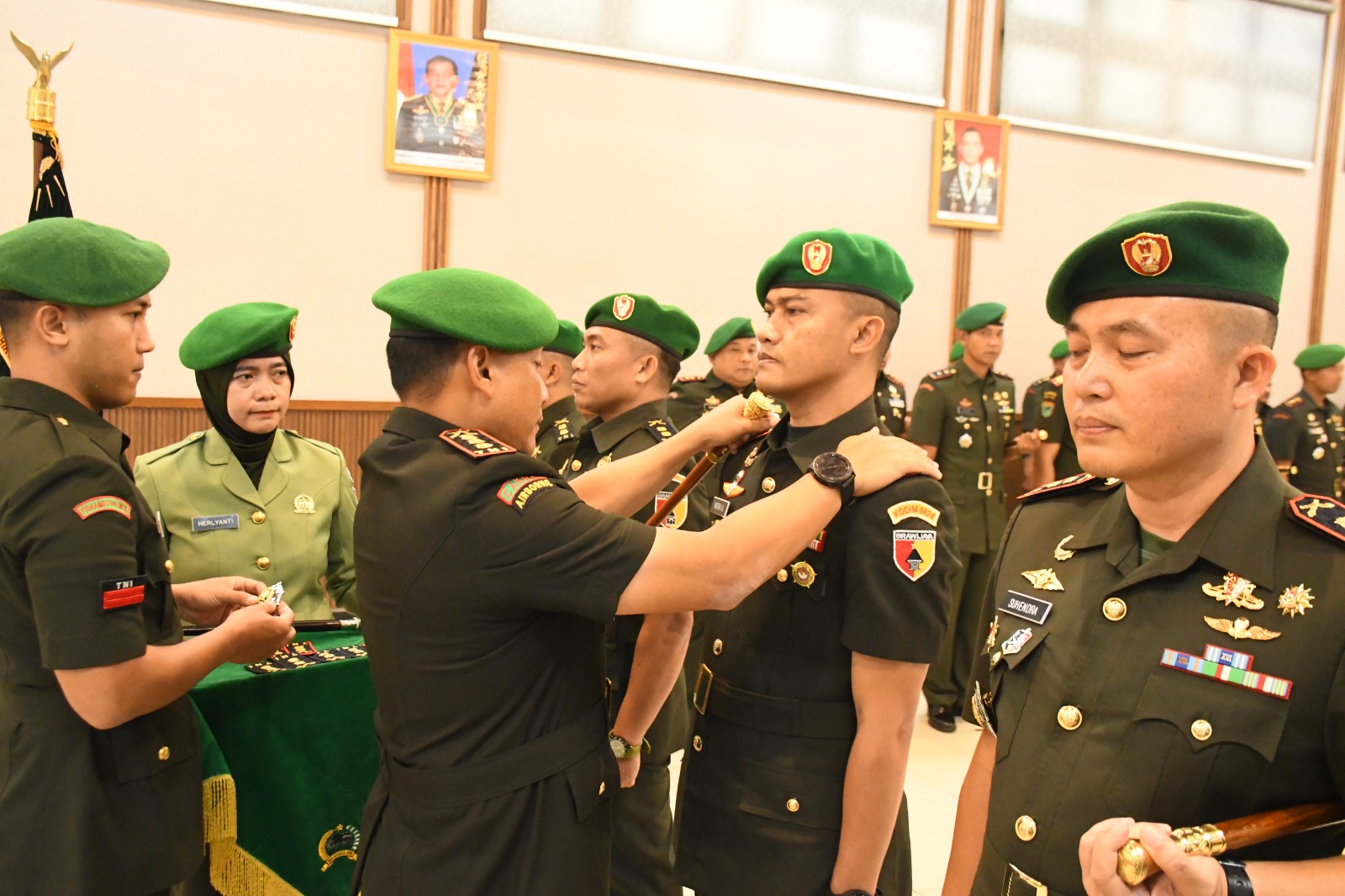 Korem 083/Bdj Serah Terima Jabatan dan Tradisi Warga
