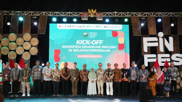 Pj Bupati Bojonegoro Hadiri Launching Program EKI di Wilayah Pedesaan