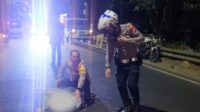 Kapolres Batu Bantu Evakuasi Korban Tabrak Lari di Jalan Raya Pandanrejo