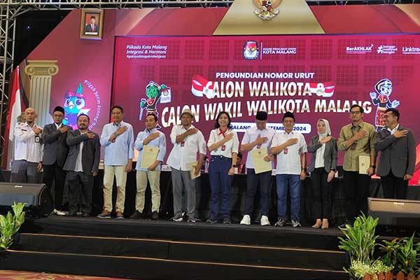 Komitmen KPU dan Paslon melayani dan menjaga Pemilu Damai. (rhd) - KPU Kota Malang Tetapkan WALI nomor 1, HC-Ganis nomor 2, ABADI nomor 3