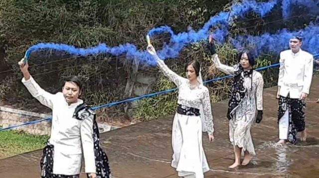 Serunya Fashion In The River Disparta Batu di Wana Wisata Coban Talun