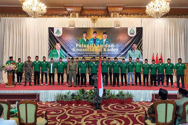 Pelantikan Pengurus PC GP Ansor Kota Malang masa khidmat 2024-2028. (rhd) - Usai Dilantik, Pengurus GP Ansor Kota Malang Pilih Netral dalam Pilkada 2024