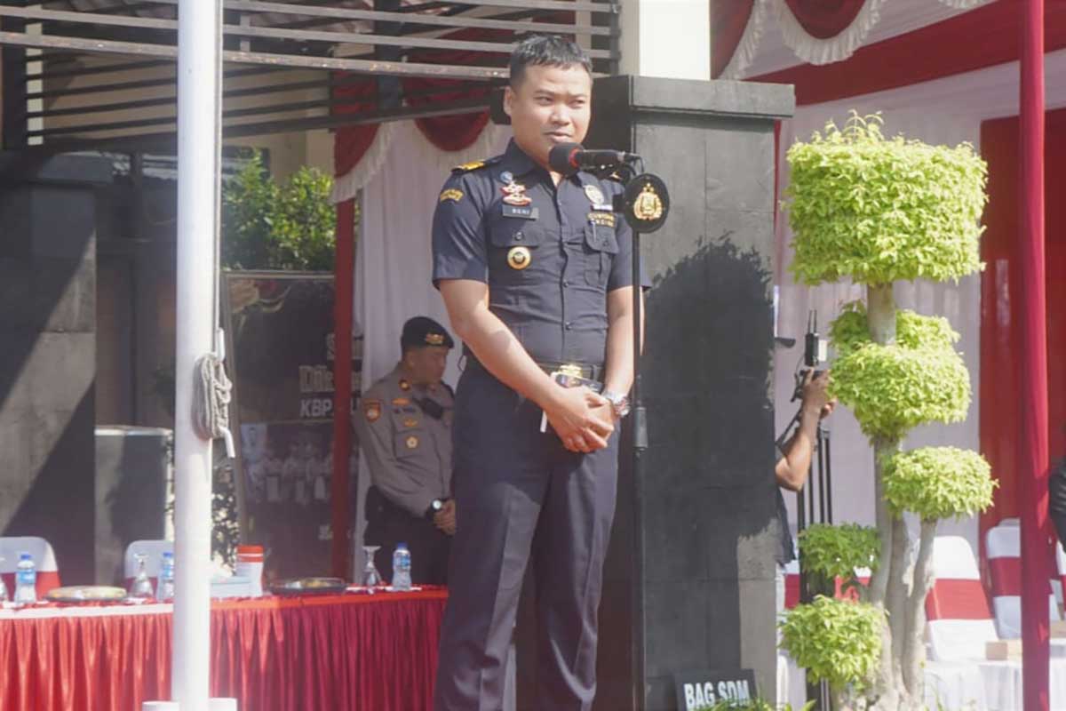 Pemeriksa Bea dan Cukai Ahli Pertama Bea Cukai Kantor Wilayah (Kanwil) Malang, Beny Setyawan. (ist) - Bea Cukai Malang Masif Gencarkan Gempur Rokok Ilegal