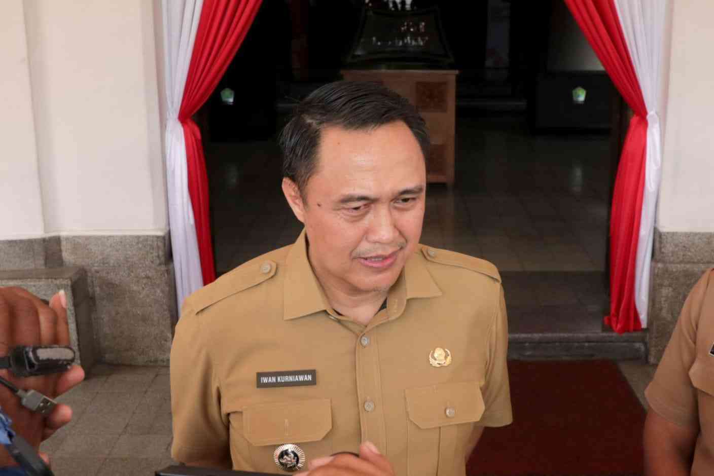 Pj Wali Kota Malang Lepas Atlet Kota Malang, Siap Berjuang dan Bertarung di PON XXI