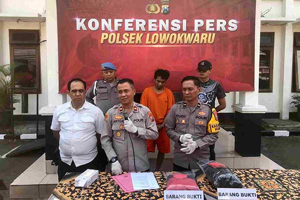 Polsek Lowokwaru berhasil mengungkap kasus pencurian router yang merugikan PT. Telkom Akses. (afi) - Polsek Lowokwaru Berhasil Ungkap Penipuan Router Wi-Fi Mantan Karyawan Indihome
