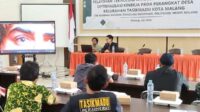 Tim Abdimas Polinema Berikan Pelatihan Pemanfaatan AI Bagi Staf Kelurahan Tasikmadu