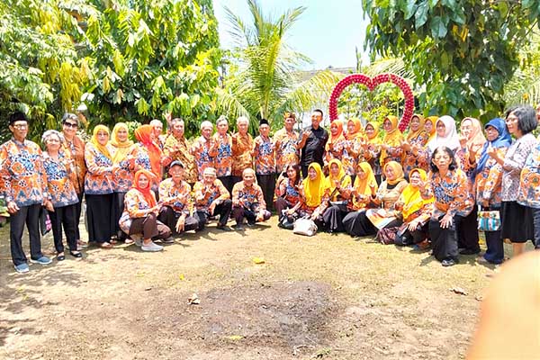 Abah Anton bahas pentingnya CSR untuk Kota Malang, dapat dukungan PWRI. (ist) - Abah Anton Perkenalkan Cawawali, Bahas Pentingnya CSR untuk Kota Malang Dapat Dukungan PWRI