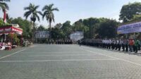 Apel Gelar Pasukan Operasi Zebra Semeru 2024 di halaman Polres Malang, Senin (14/10/2024) pagi. (Seru.co.id/wul) - Polres Malang Gelar Operasi Zebra Semeru 2024, Tingkatkan Kesadaran Tertib Berlalu Lintas Warga Kabupaten Malang