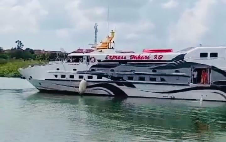 Atasi Kesulitan Akses Transportasi Masyarakat Kepulauan, Pemkab Sumenep Buka Trayek Kapal Cepat