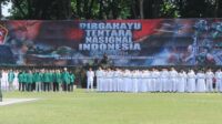 Upacara HUT ke-79 TNI di Alun-alun Bojonegoro Diwarnai Atraksi Ketangkasan Prajurit