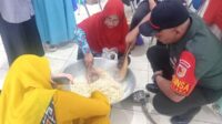 Babinsa Kedungkandang Dampingi Pelatihan Pembuatan Manisan Kencur