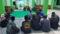 Babinsa Koramil Lowokwaru berikan pembinaan Linmas Tunggulwulung. (ist) - Babinsa Koramil Lowokwaru Berikan Pembinaan Linmas Tunggulwulung