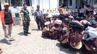 Babinsa Sukun dampingi Tim BPBD berikan edukasi kesiapsiagaan siswa SMPN 29. (ist) - Babinsa Sukun Dampingi Tim BPBD Berikan Edukasi Kesiapsiagaan Siswa SMPN 29