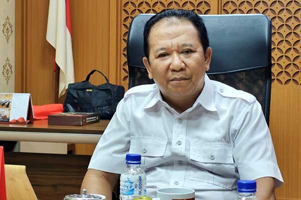 Cabup Jember nomor urut 1, Hendy Siswanto. (Seru.co.id/amb) - Cabup Jember Hendy Jelang Debat Pertama: Mengalir Saja, 'Wes Wayahe Lanjutkan'