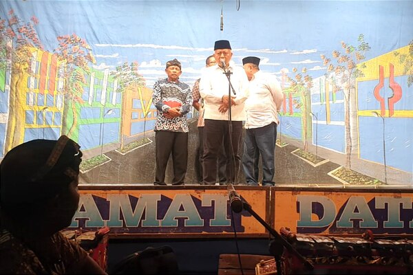 Tasyakuran Desa Girimoyo, Warga Kompak Dukung Sanusi Jadi Bupati Lagi
