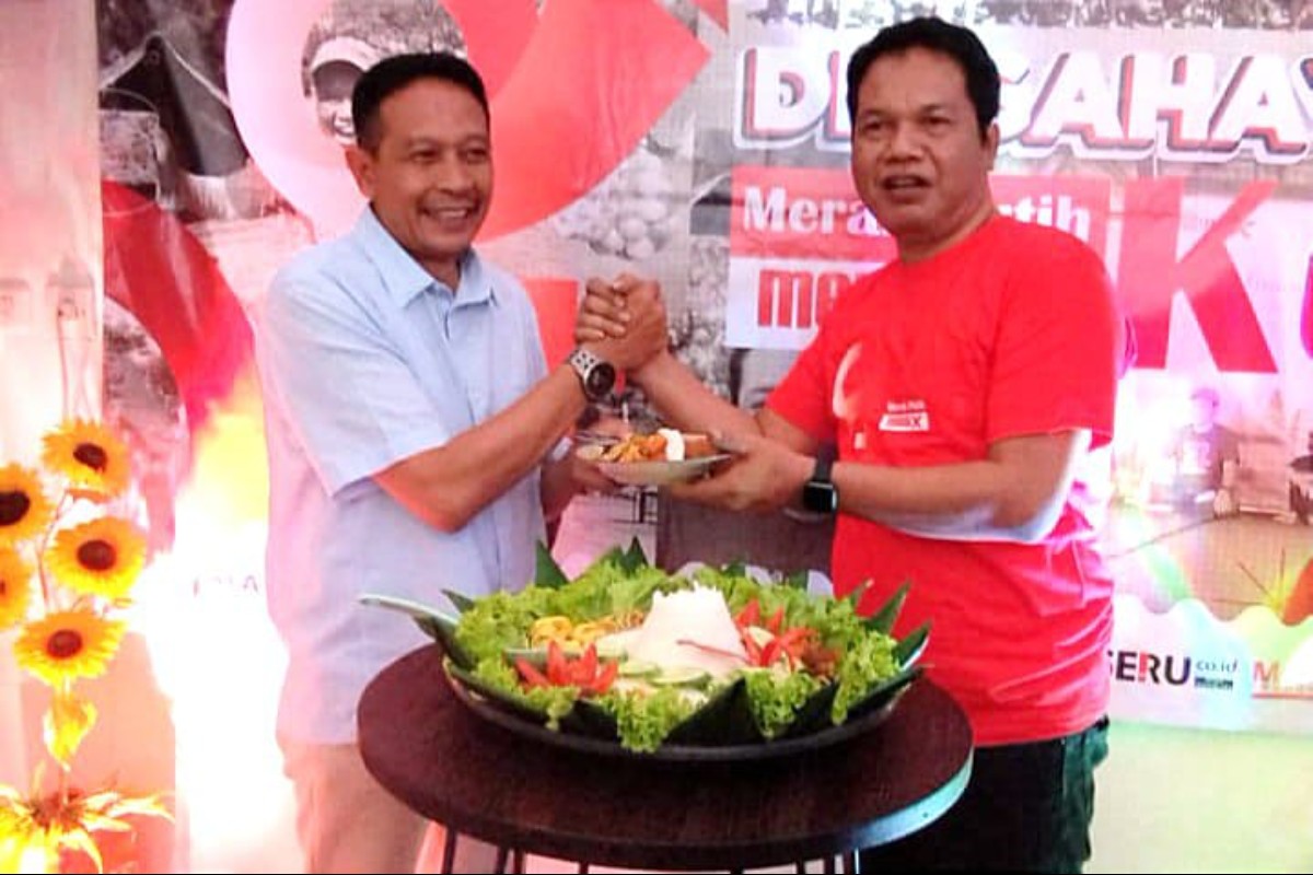 Calon Wali Kota Malang dari nomor urut 1, Wahyu Hidayat, bersama CEO Memo X. (ist./nov) - 'Merah Putih Memo X Ku' jadi Tema di HUT ke-9, Dihadiri Calon Wali Kota Wahyu Hidayat dan Sam HC