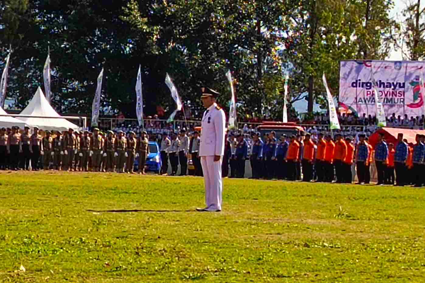 Keseruan Upacara Peringatan HUT Ke-23 Kota Batu dan HUT ke-79 Propinsi Jatim di Stadion Gelora Brantas