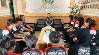 Dandim 0833/Kota Malang Lepas Kontingen Kodim dalam Turnamen Karate Piala Panglima TNI